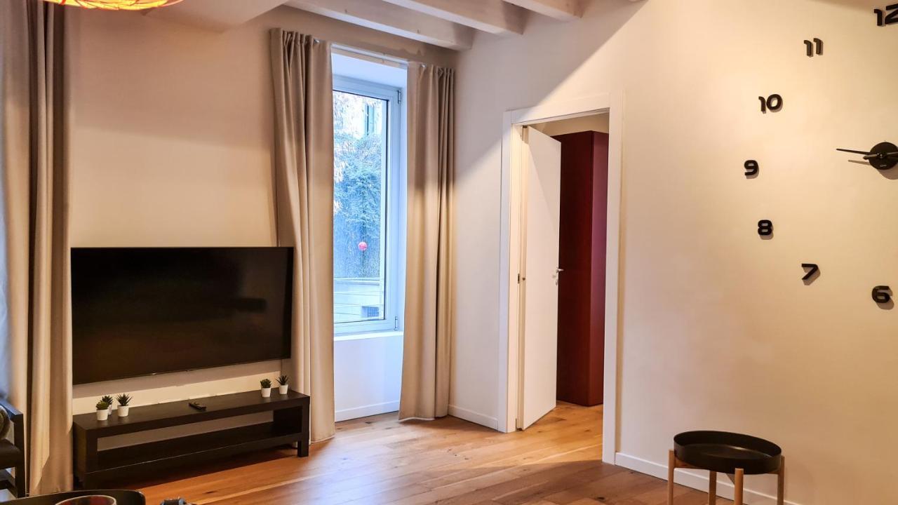 Porta Nuova Modern Apartment In The Center - 4 ベルガモ エクステリア 写真